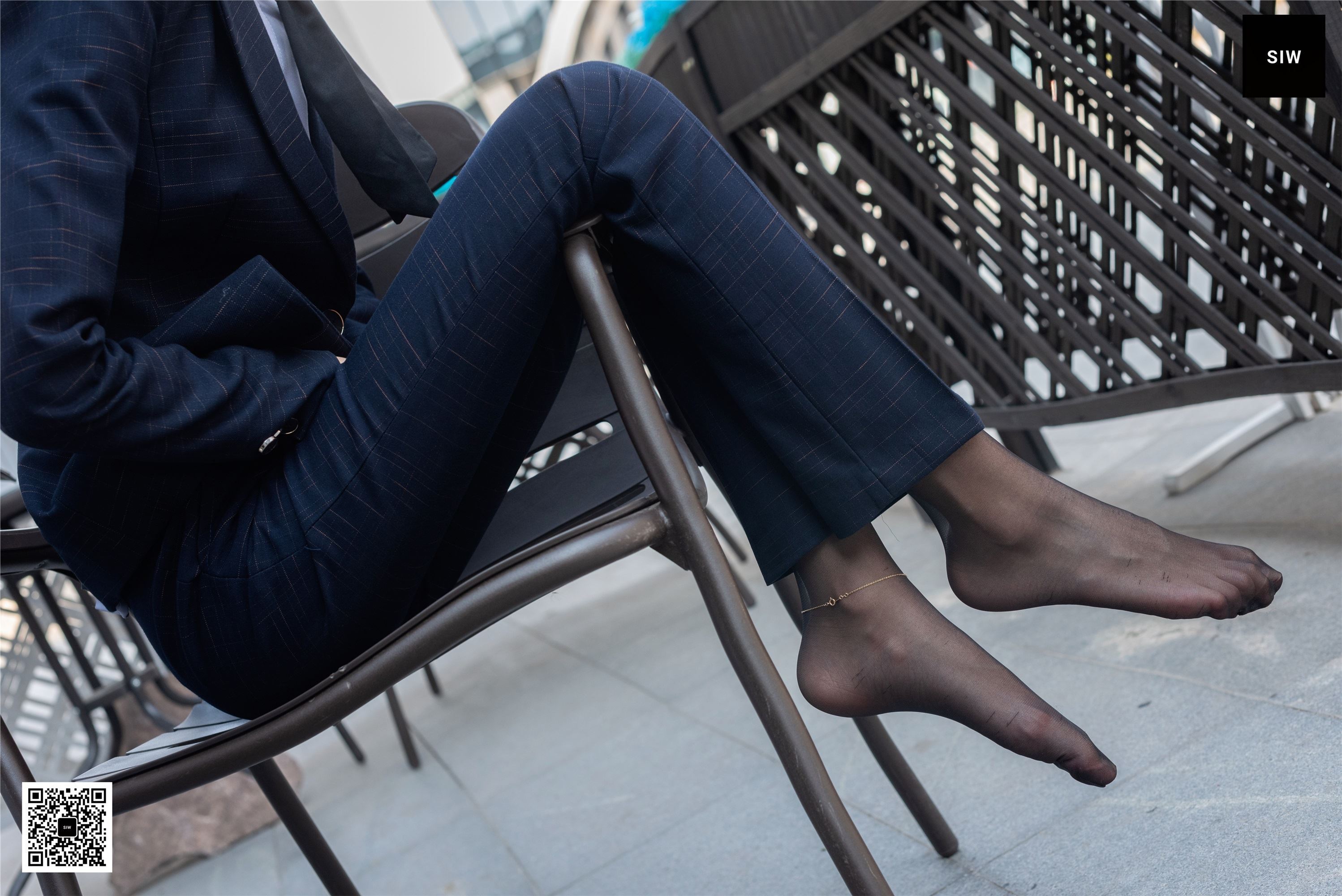 SIW斯文传媒 061 秋冬厚毛呢方格制服优雅修身西装套（蓉儿）